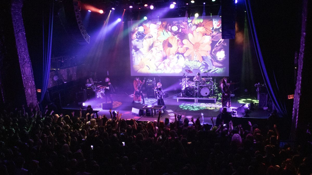 DIR EN GREY Performs 2 Sold Out Shows at the Belasco