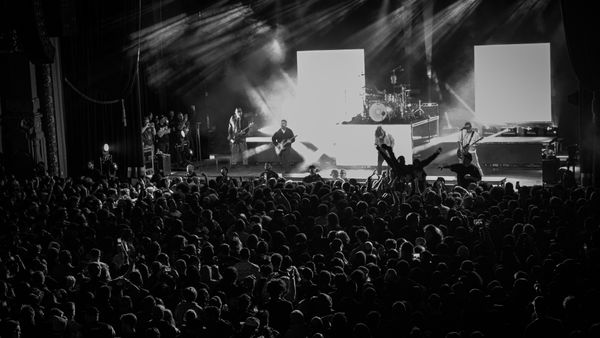 Silverstein Brings Their '25 Years of Noise' Anniversary Tour to Brooklyn Paramount